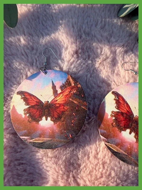 Pendientes redondos - Diseño de mariposa fantástico – photo 3